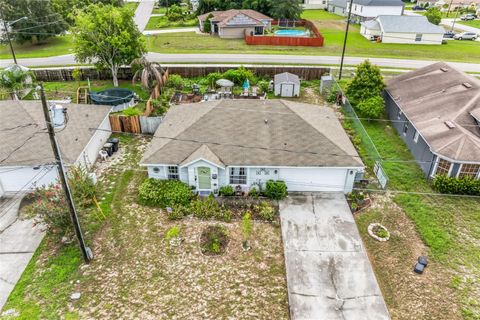 A home in POINCIANA