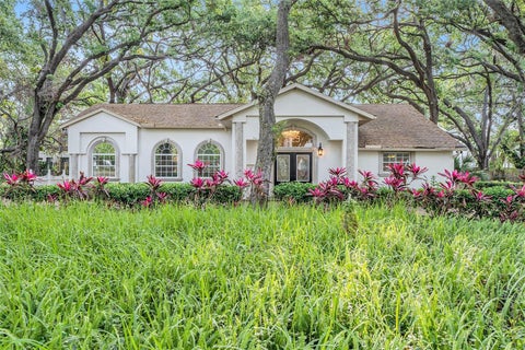 Photo of 329 Pauls Drive #101, Brandon, FL 33511 (MLS # TB8514880)