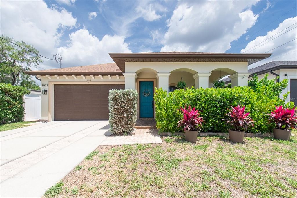Photo of 3003 W Leroy Street, Tampa, FL 33607 (MLS # TB8505921)