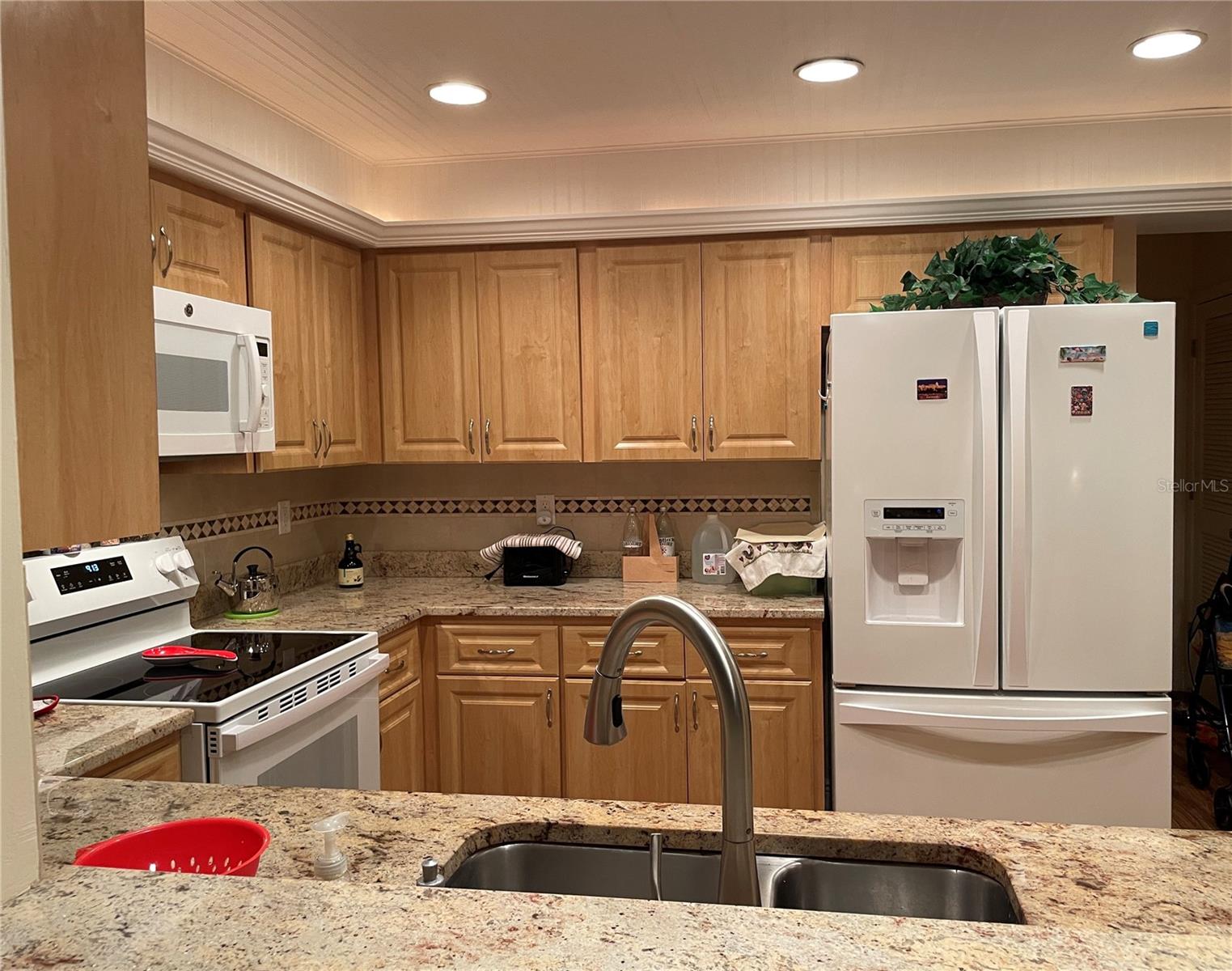 PALM-AIRE AT SARASOTA 7-A - Residential