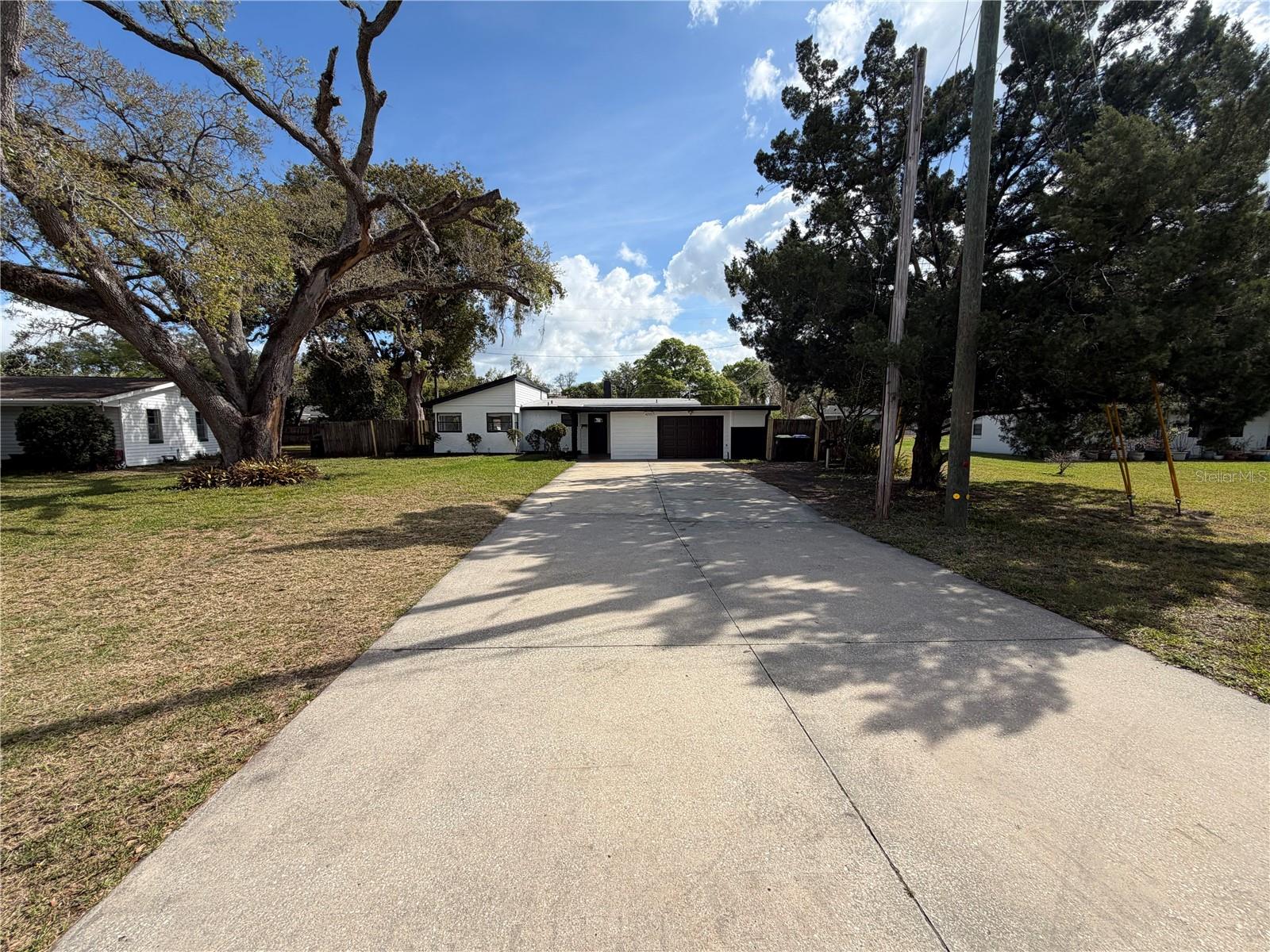 BILTMORE SHORES SEC 01 - Residential Lease