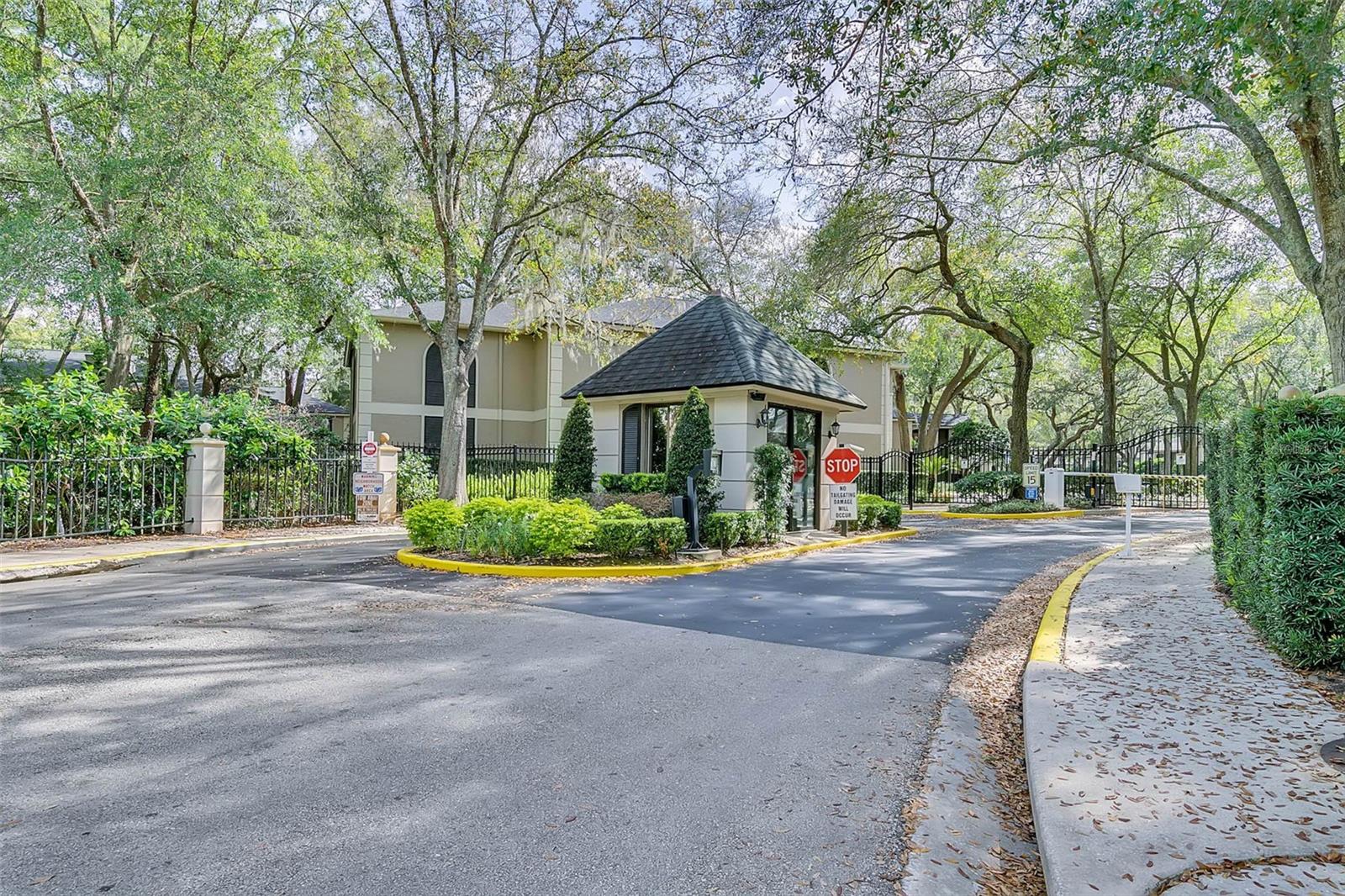 KENSINGTON PARK PH 3 A CONDO - Residential