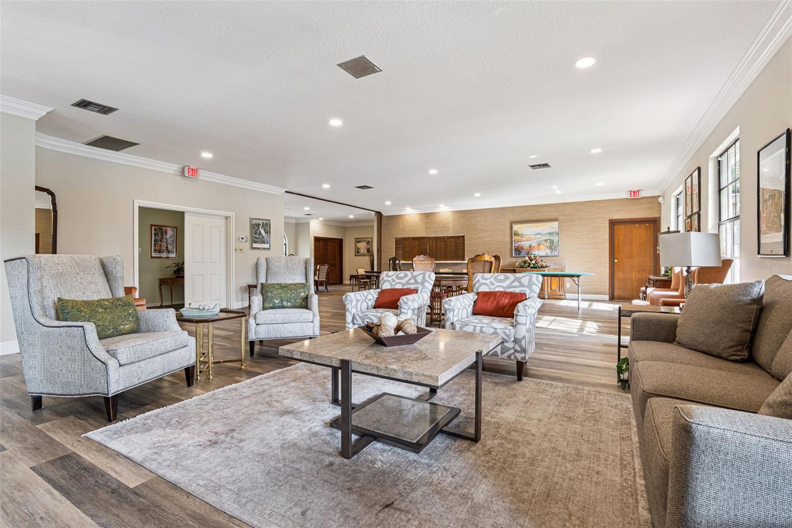 KENSINGTON PARK PH 3 A CONDO - Residential