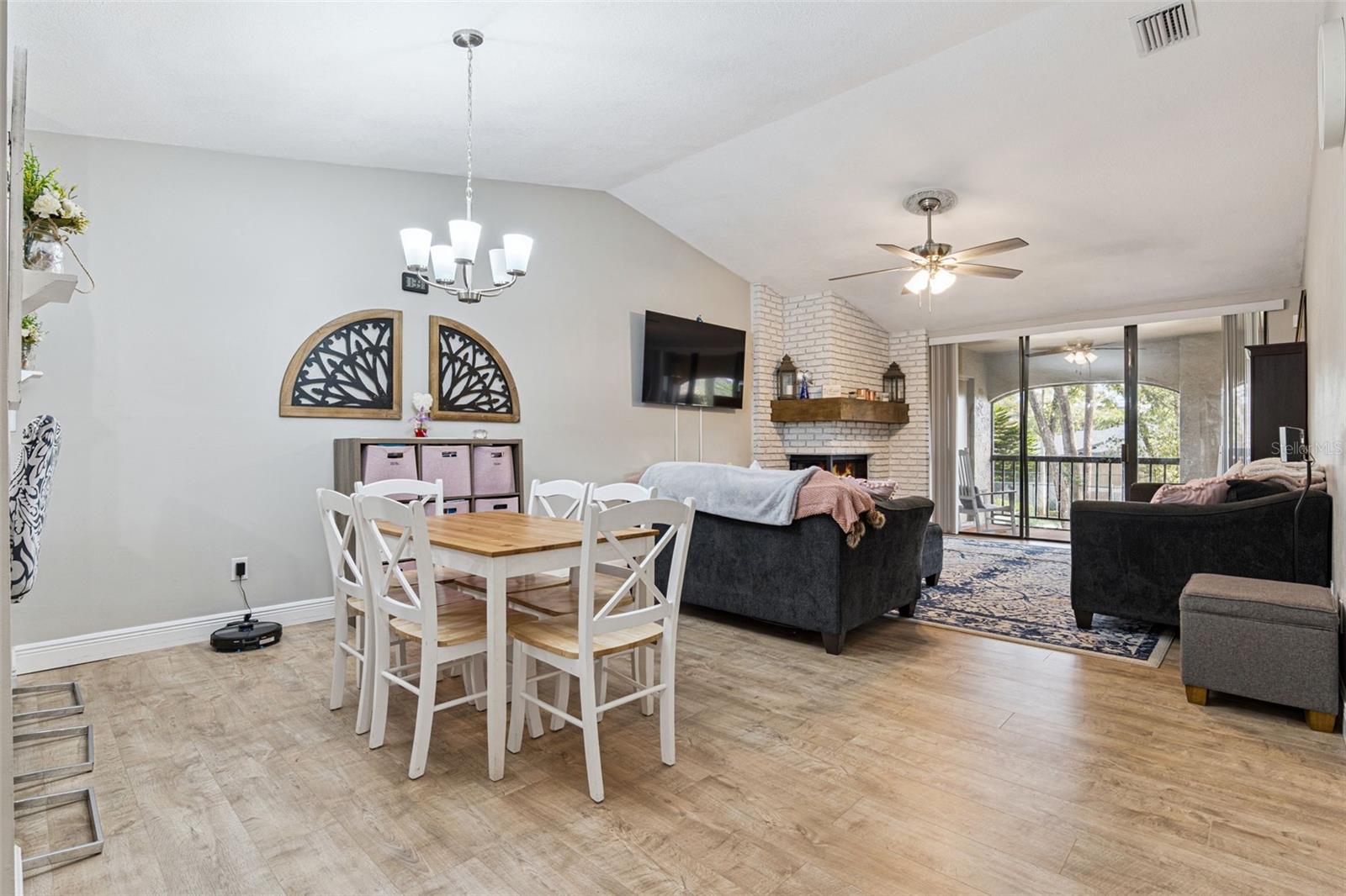 KENSINGTON PARK PH 3 A CONDO - Residential