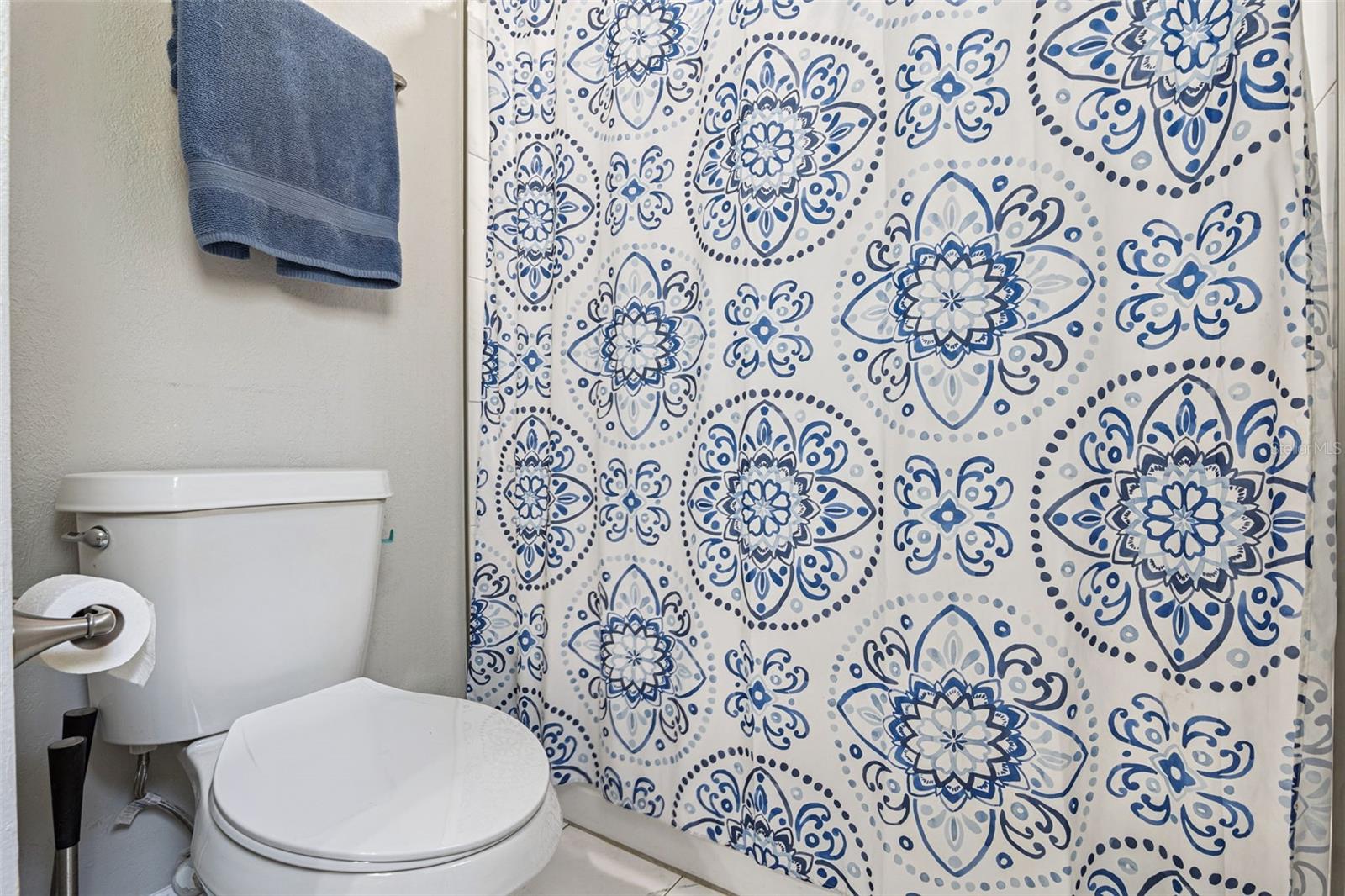 KENSINGTON PARK PH 3 A CONDO - Residential