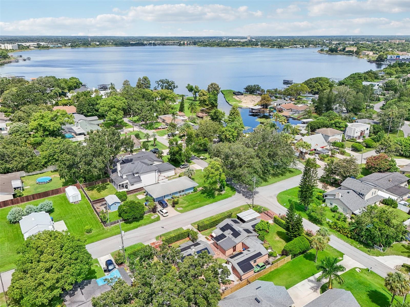 UNIVERSITY HEIGHTS - Residential