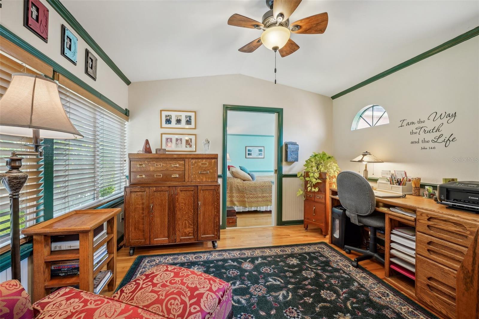 UNIVERSITY HEIGHTS - Residential