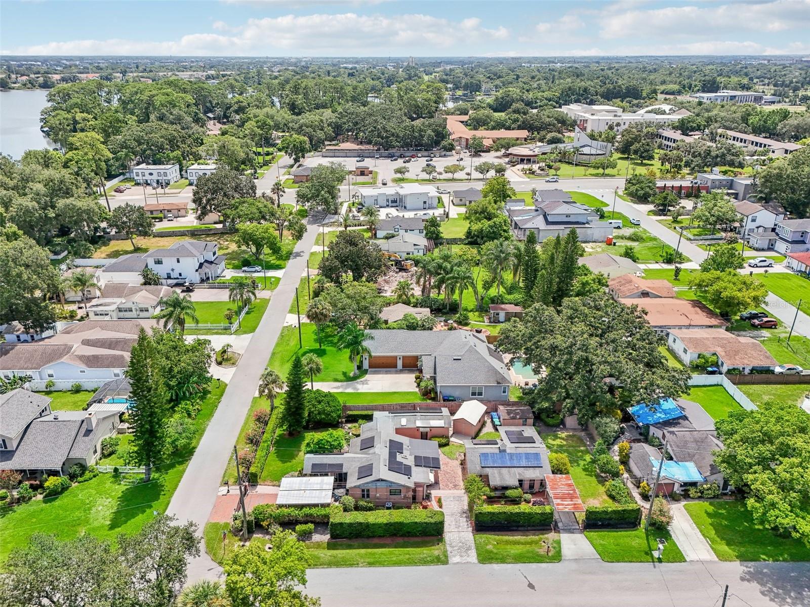 UNIVERSITY HEIGHTS - Residential