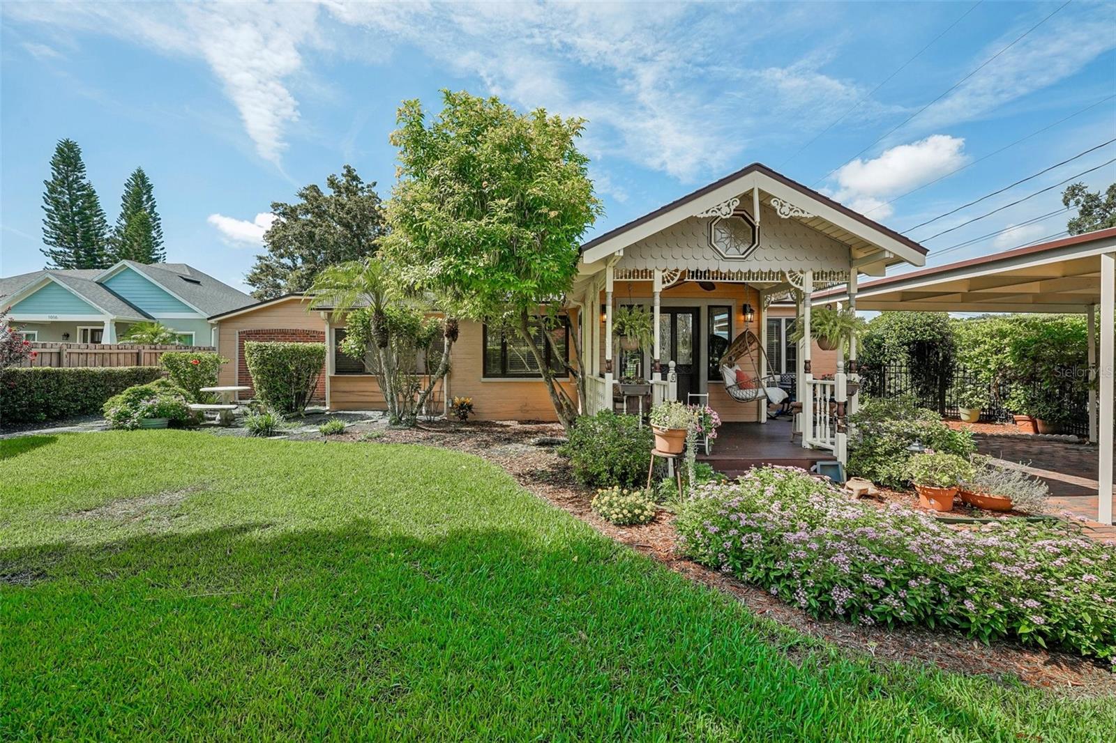 UNIVERSITY HEIGHTS - Residential