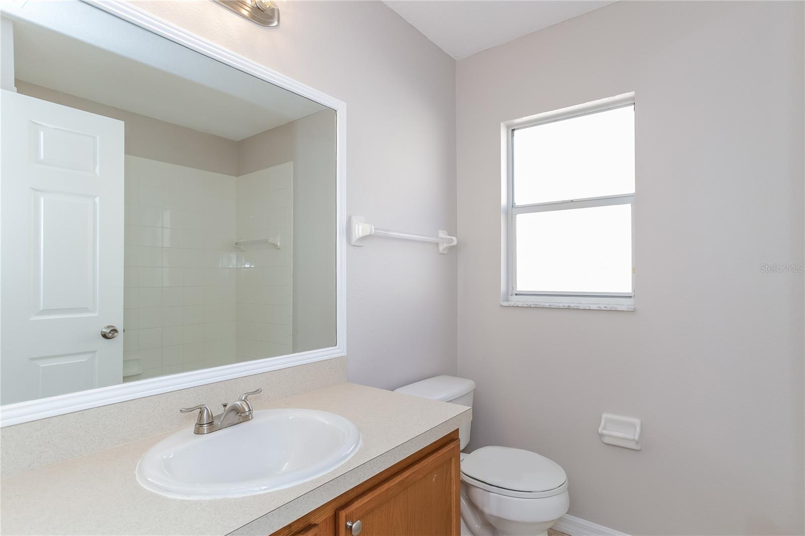 OAK ISLAND COVE - Residential Lease