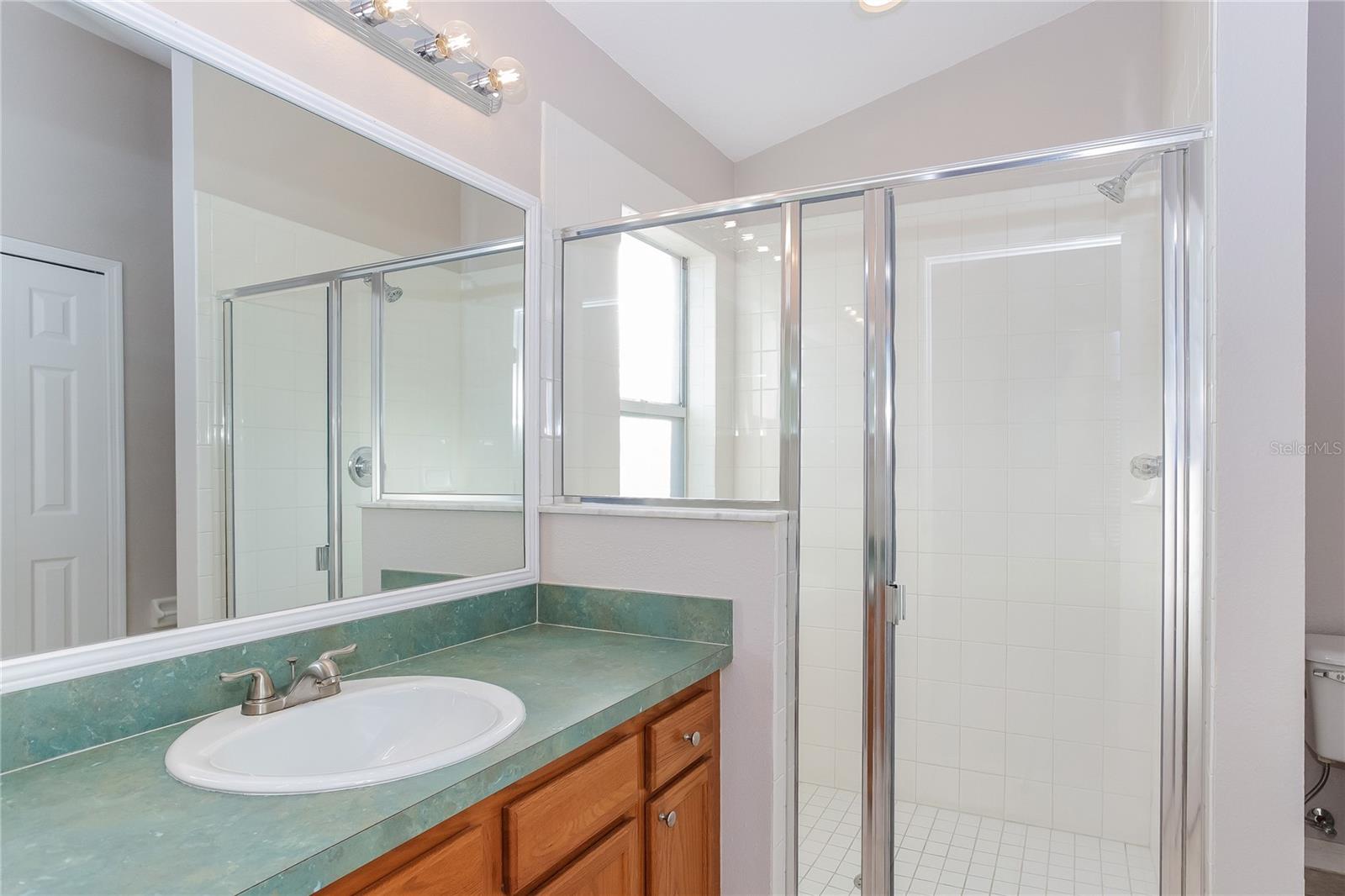 OAK ISLAND COVE - Residential Lease