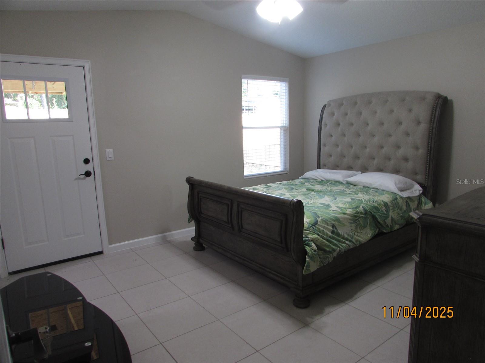 BOND LUMBER CO BLK 07-08 & 15-16 HOWRYS ADD DELAND - Residential