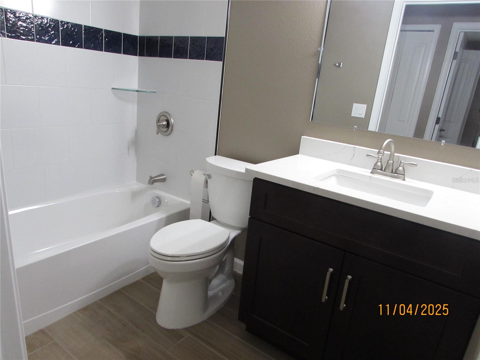 BOND LUMBER CO BLK 07-08 & 15-16 HOWRYS ADD DELAND - Residential