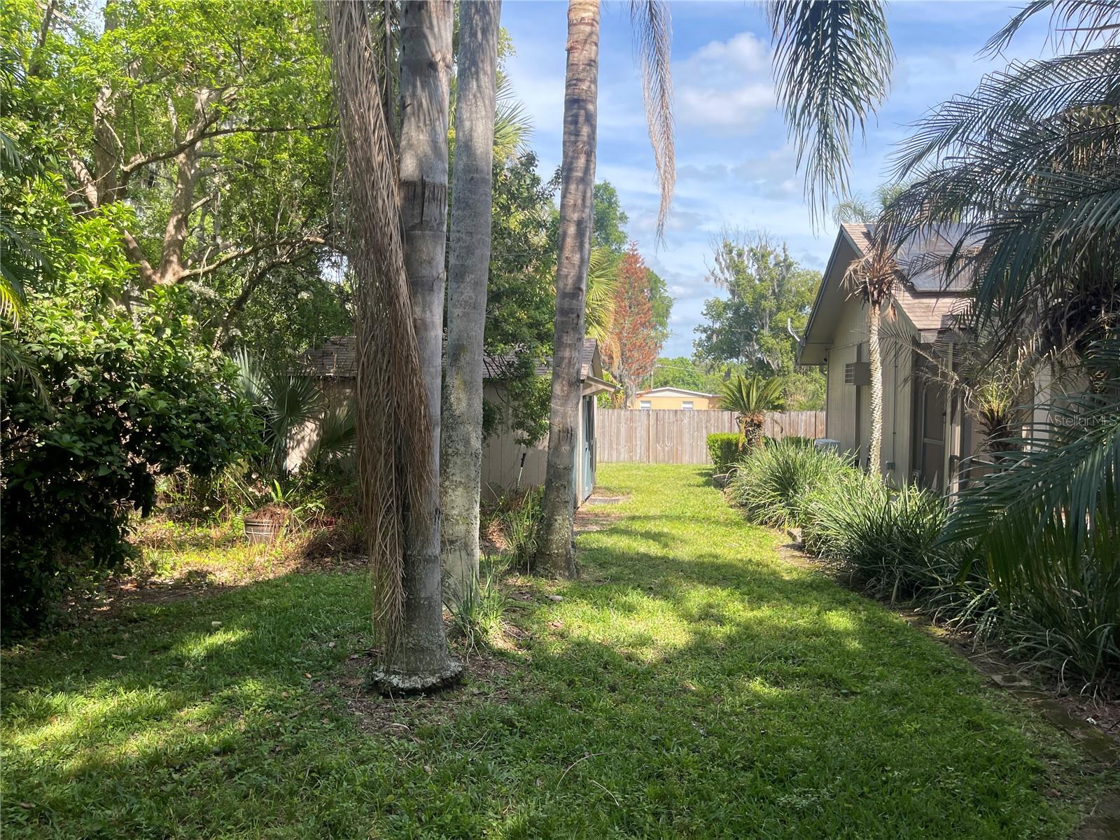 ORANGE COURT - Residential