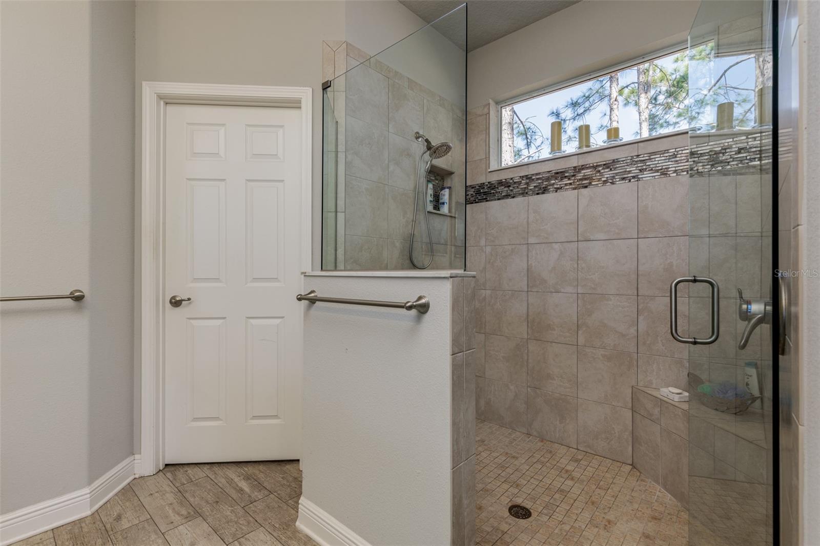 BRENTWOOD VILLAS IV - Residential