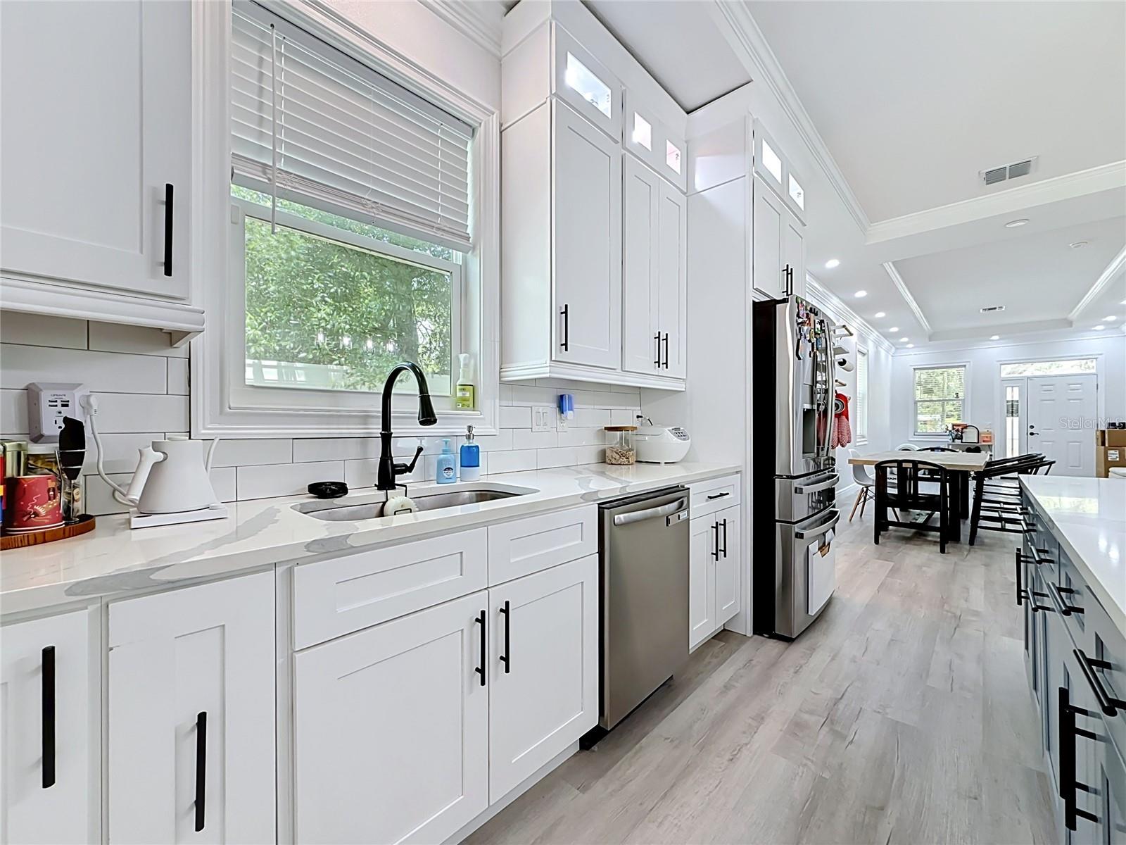 LINCOLN HEIGHTS - Residential