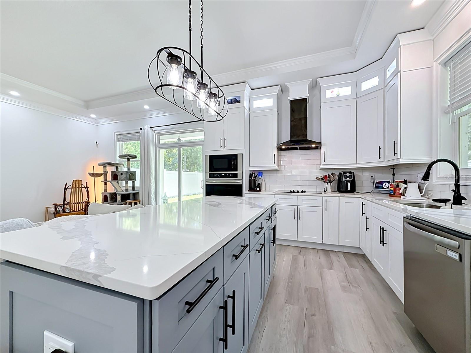 LINCOLN HEIGHTS - Residential