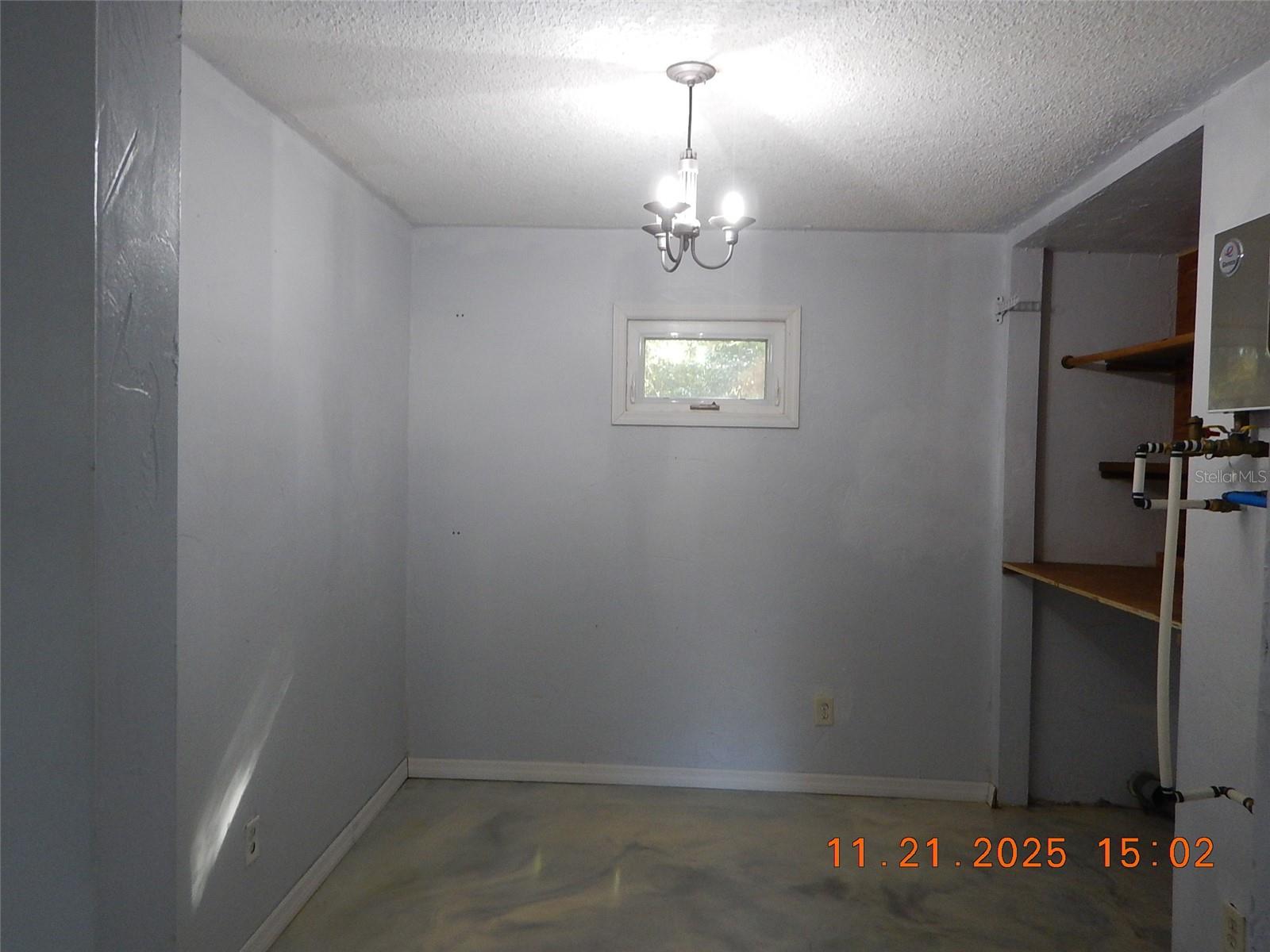 LAKEVIEW ESTATES - Residential