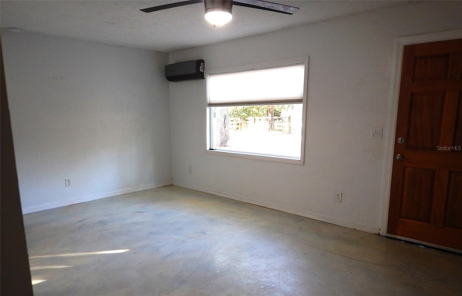 LAKEVIEW ESTATES - Residential