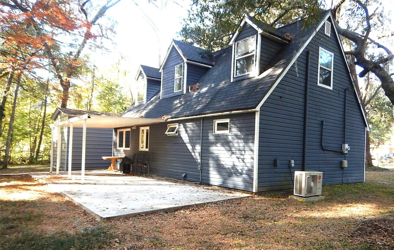 LAKEVIEW ESTATES - Residential