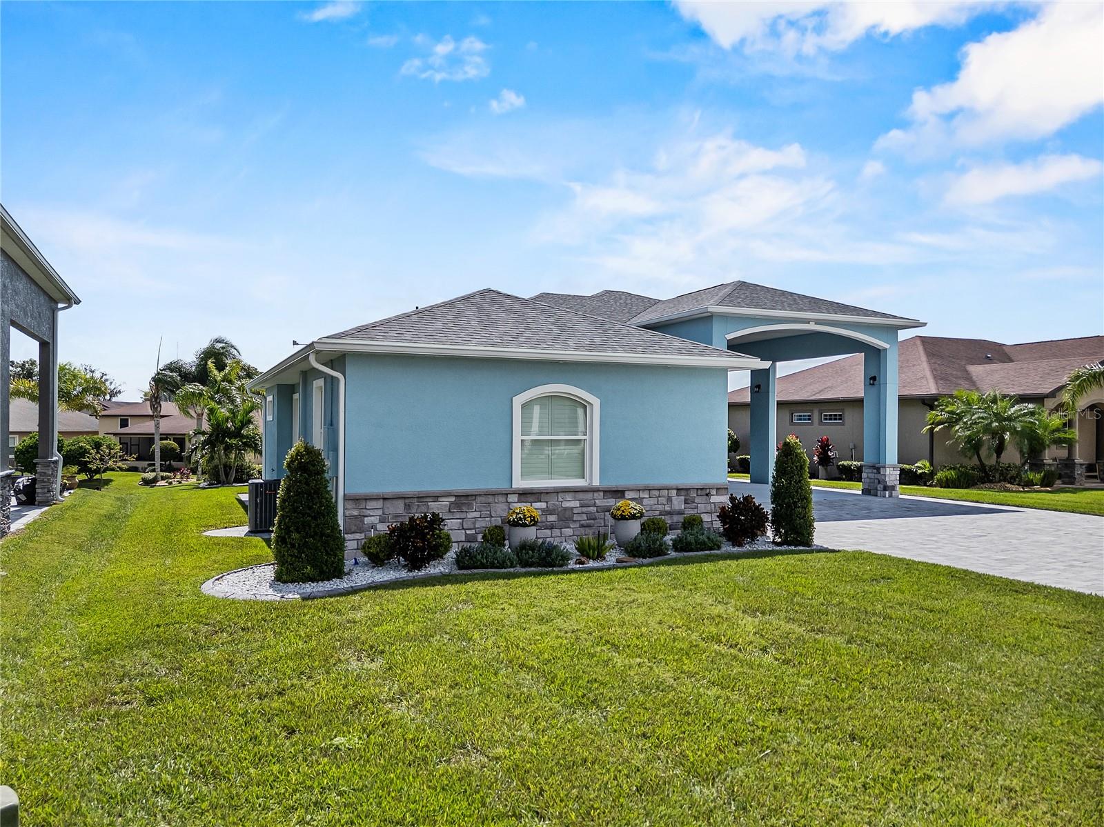 783 TEABERRY TRAIL