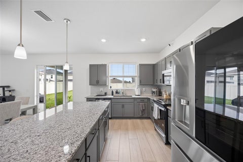 9113 Hooton Way, Davenport, FL 33896