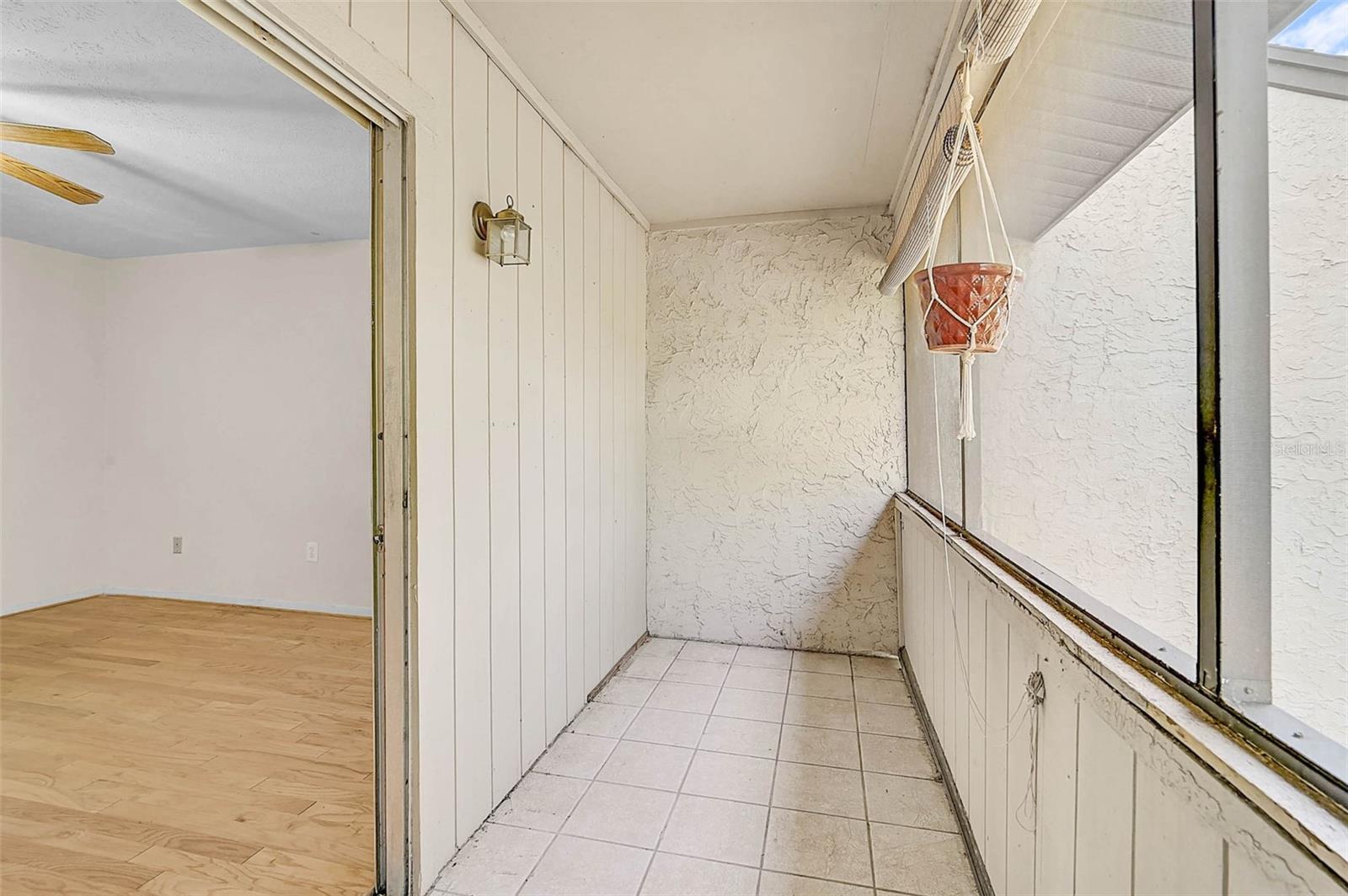 HIDDEN HOLLOW CONDO - Residential