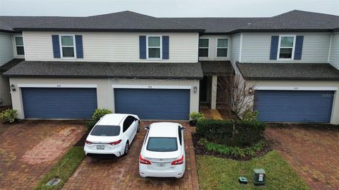 968 ROBIN HOLLY OCOEE FL 34761