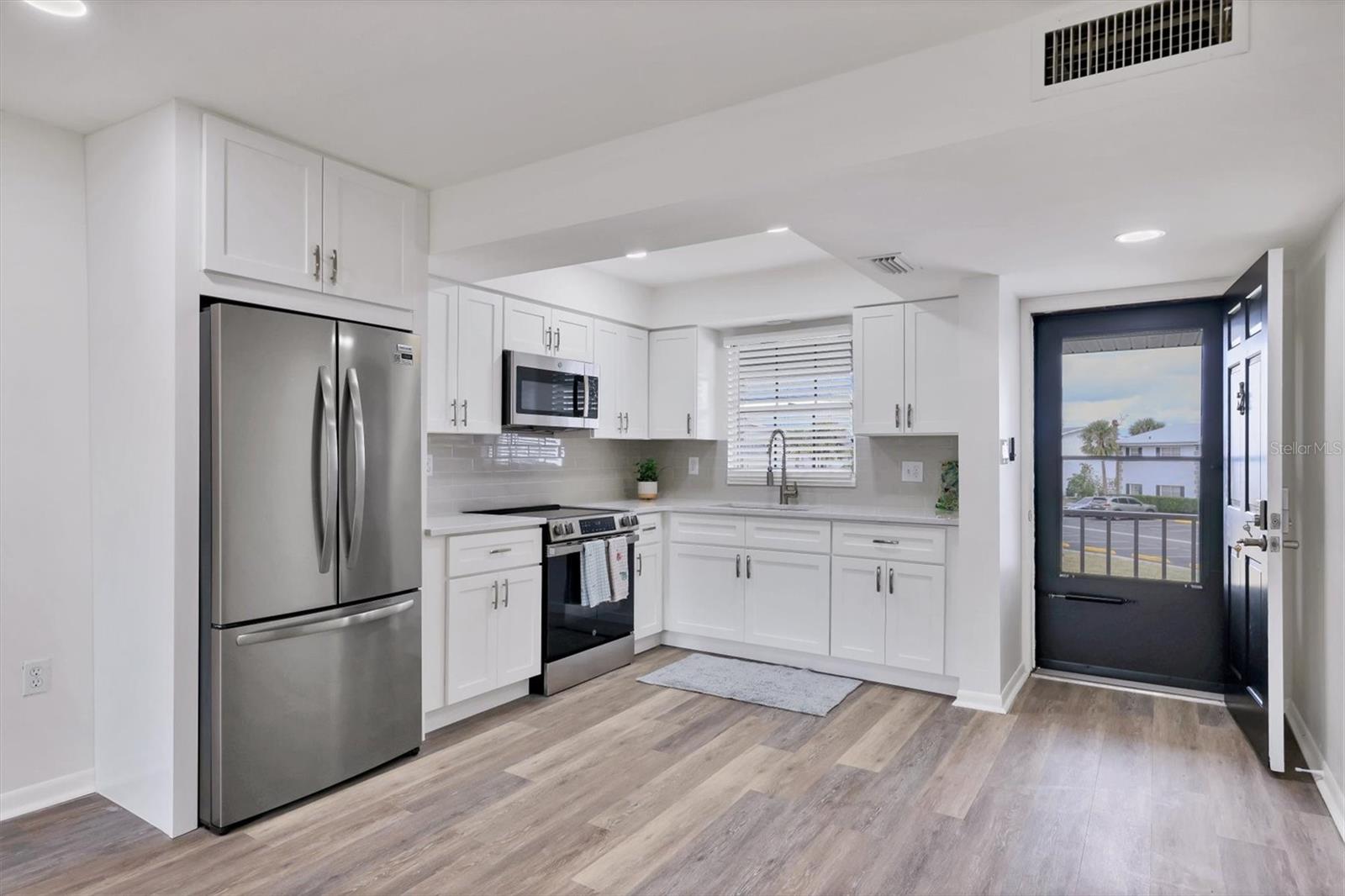 102 46TH AVENUE TERRACE W 402