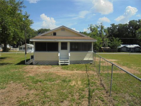 Tiny photo for 1510 NE 55th Street, Ocala, FL 34479 (MLS # OM725165)