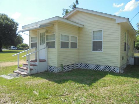 Tiny photo for 1510 NE 55th Street, Ocala, FL 34479 (MLS # OM725165)