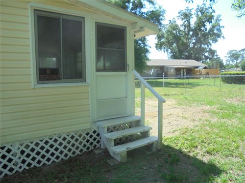 Tiny photo for 1510 NE 55th Street, Ocala, FL 34479 (MLS # OM725165)
