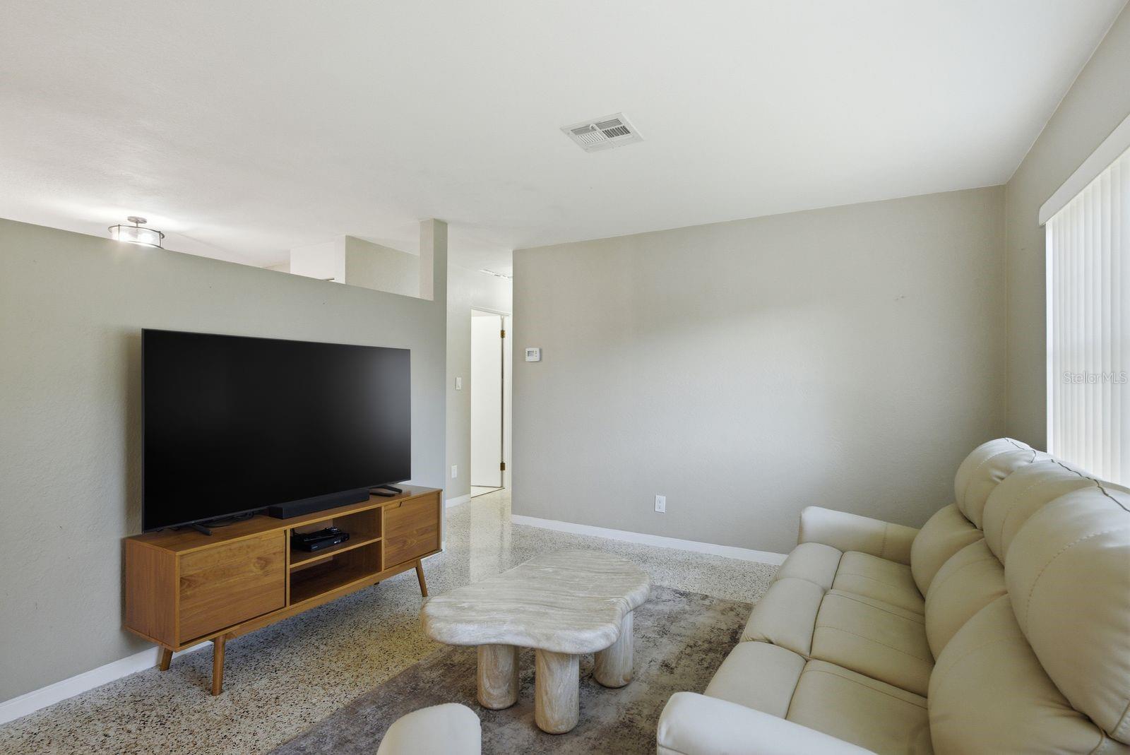 WESTGATE MANOR 1ST ADD - Residential