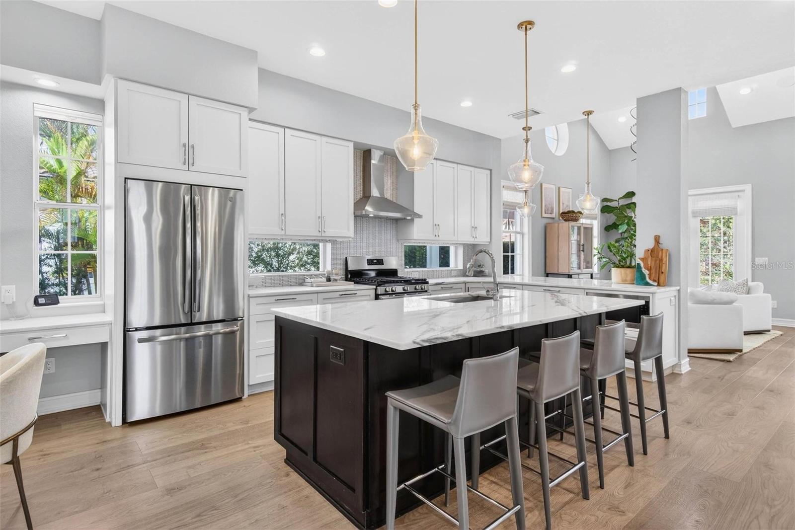 WESTSHORE YACHT CLUB PH 1 - Residential