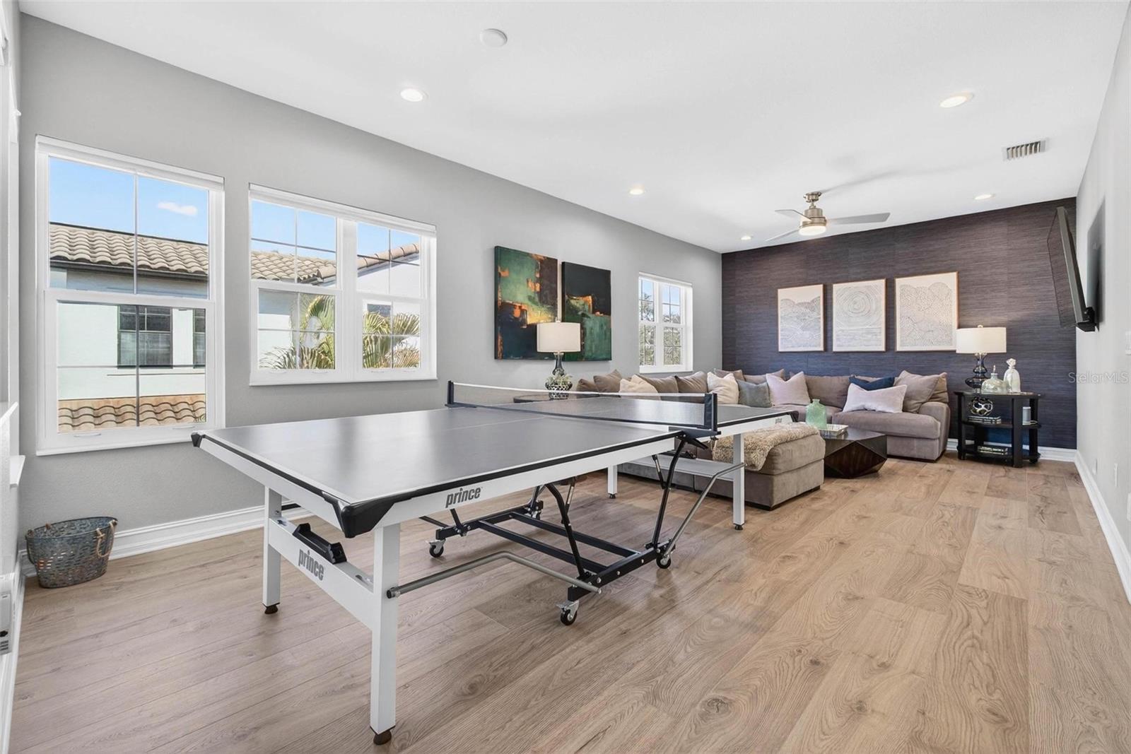 WESTSHORE YACHT CLUB PH 1 - Residential