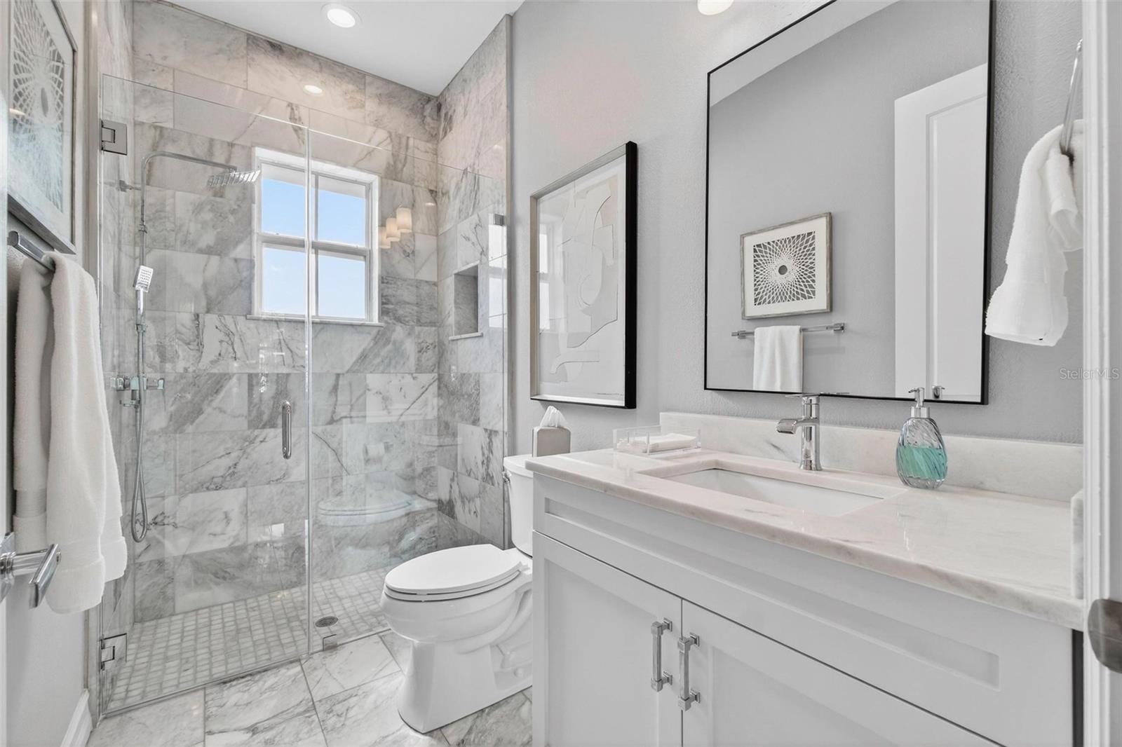 WESTSHORE YACHT CLUB PH 1 - Residential