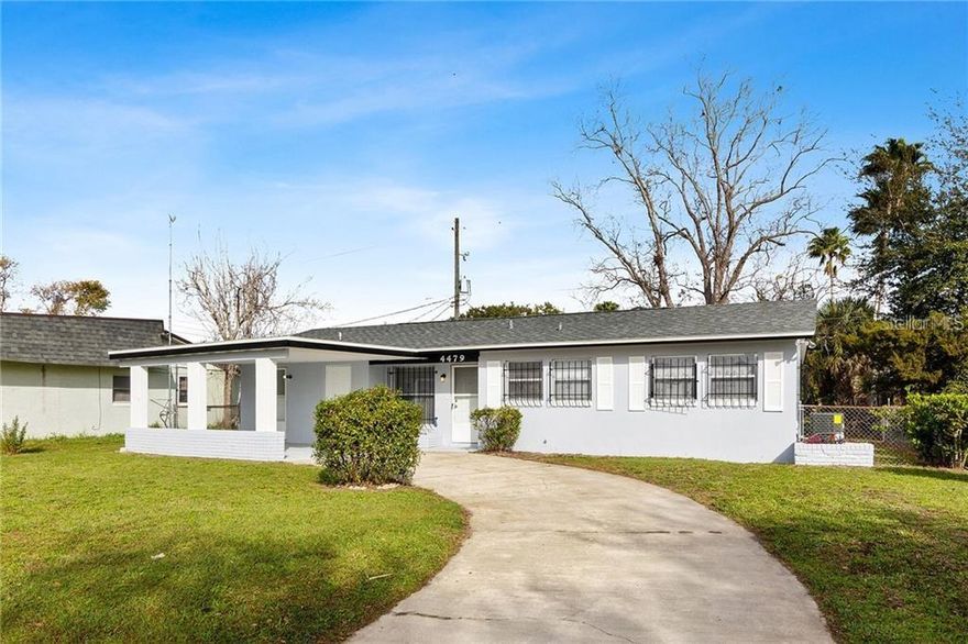 Move in ready 3 bed 1.5 bath. Updated Roof, AC, Water heater. Newer kitchen and bathrooms. Excellent for first time home buyers or Investors looking for cash flow