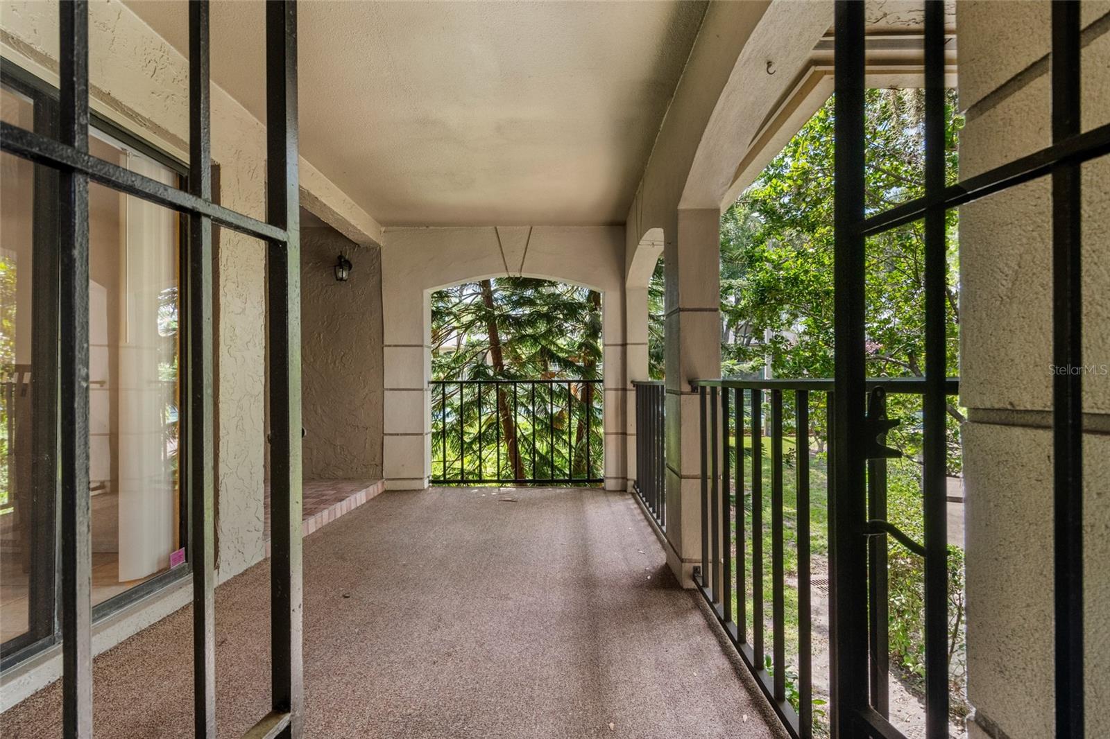 1055 KENSINGTON PARK DRIVE 317