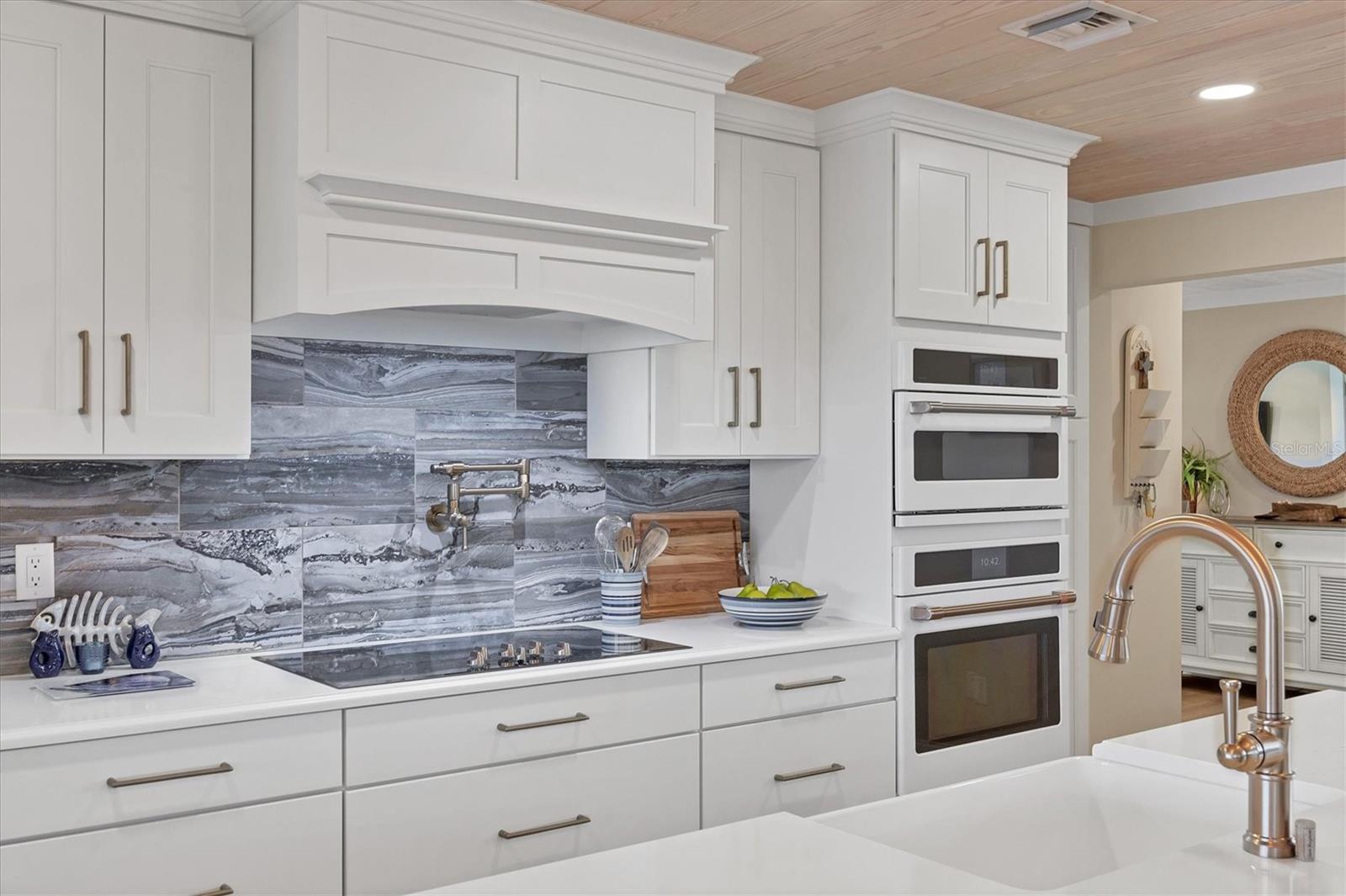 PALM ISLAND ESTATE - Residential