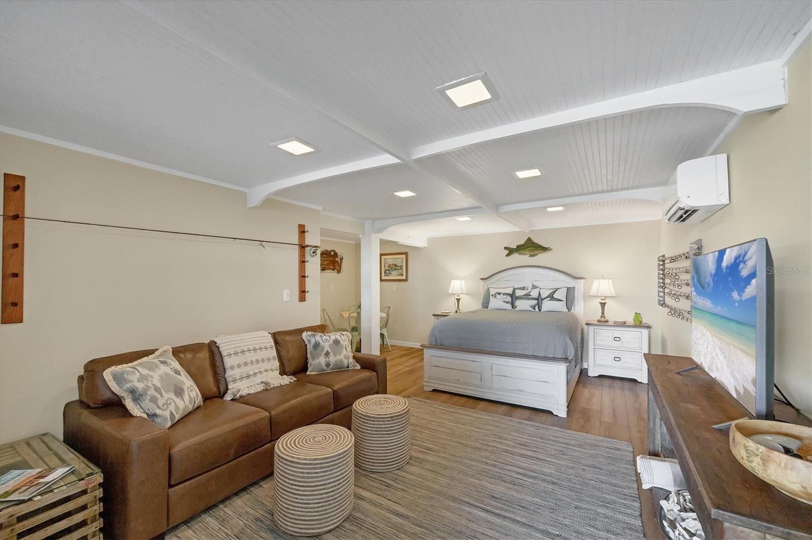 PALM ISLAND ESTATE - Residential