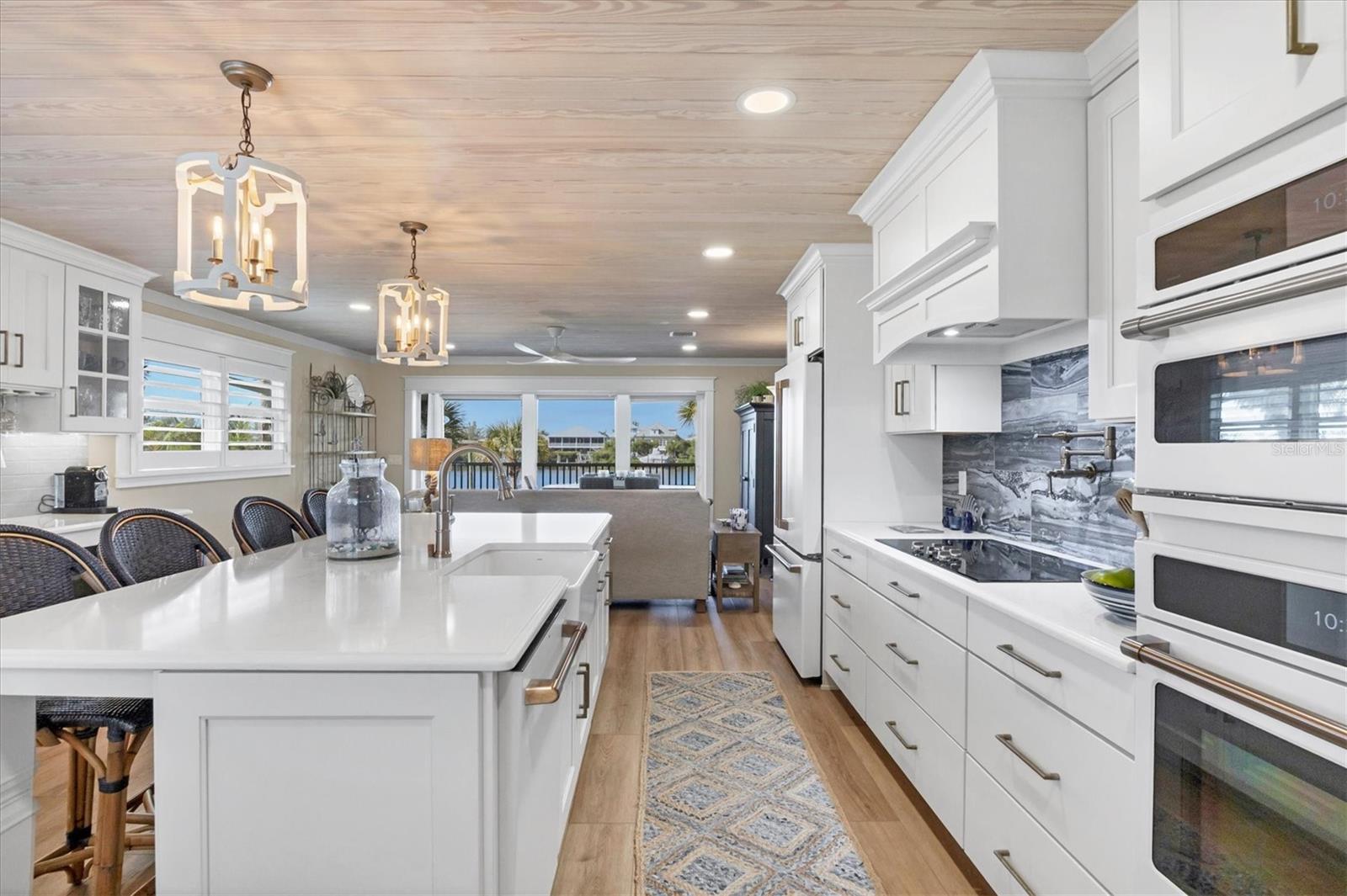 PALM ISLAND ESTATE - Residential