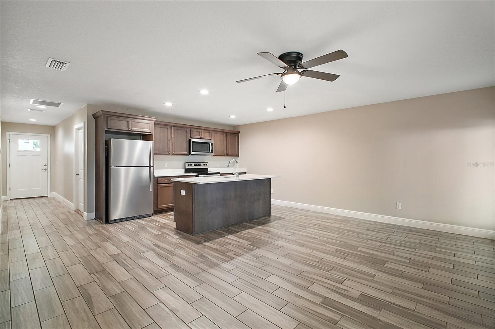 EUSTIS GEISLERS REV - Residential Lease