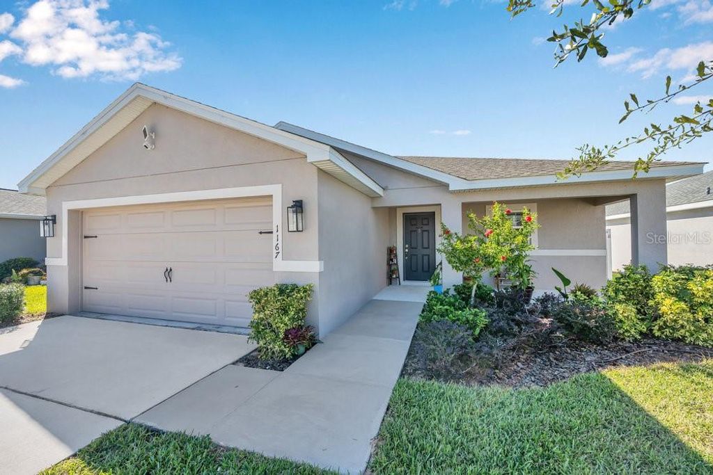 Photo of 1167 Mountain Flower Lane, Davenport, FL 33837 (MLS # O6362528)