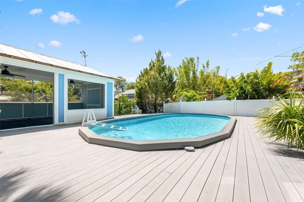 Photo of 428 Klosterman Road W, Palm Harbor, FL 34683 (MLS # TB8486687)