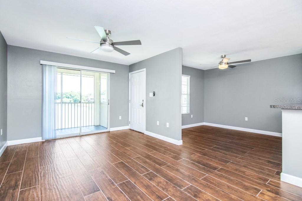 PARK LAKE AT PARSONS A CONDOMI - Residential