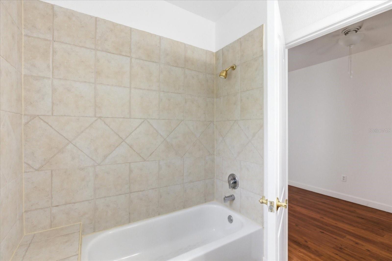 COLLEGE PARK CASTLE CONDO - Residential