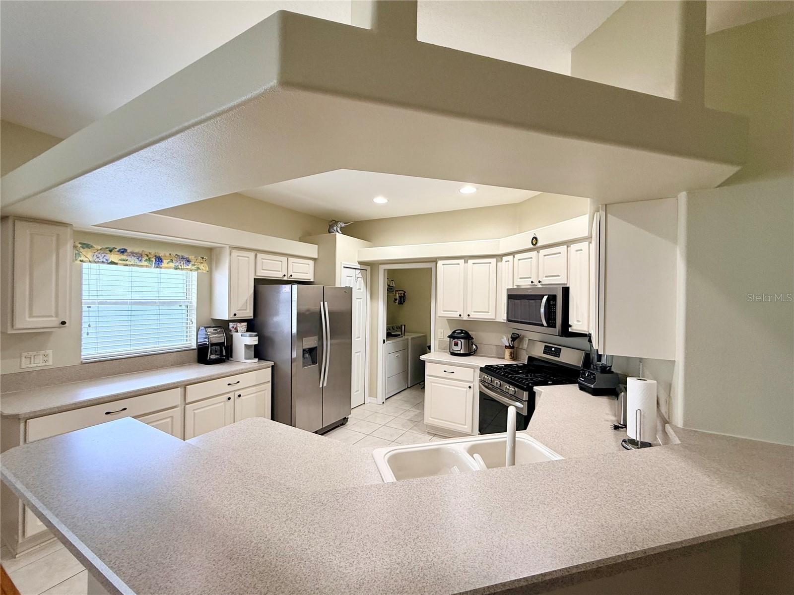 SUMMERGLEN - Residential
