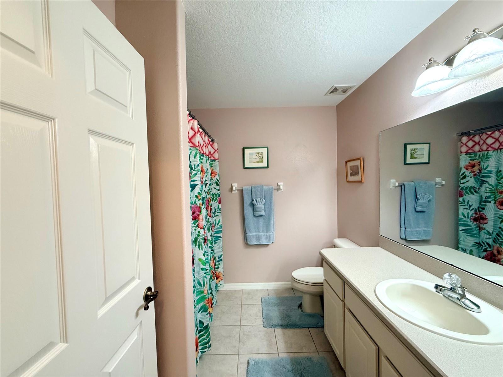 SUMMERGLEN - Residential