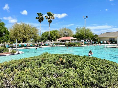 Tiny photo for 15597 SW 14th Avenue Road, Ocala, FL 34473 (MLS # OM724996)