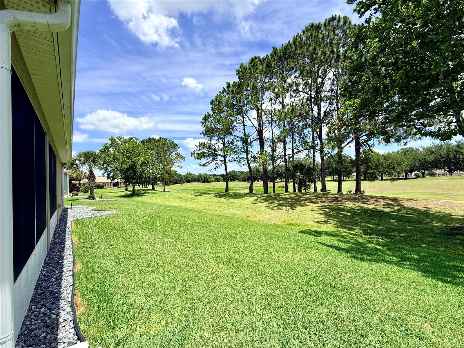 SUMMERGLEN - Residential